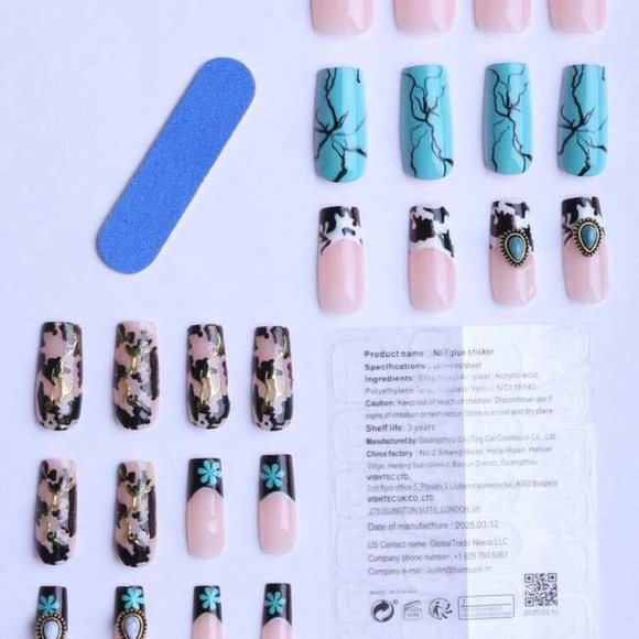 24pc Press On Nail Set from the Nail Bar 💅 - Picture 3 of 4